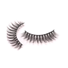 Load image into Gallery viewer, Sparkly Girl Mini Lashes Magnetic Kit "Do8" - Sparkly Girl
